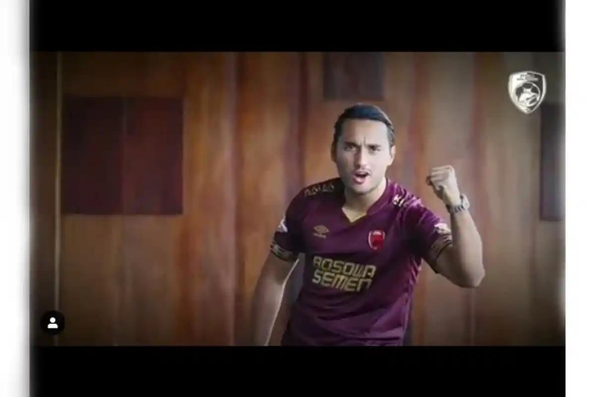 SEDANG Live, Streaming Arema FC vs PSM Makassar Shopee Liga 1 - Duel Comvalius vs Ezra Wallian