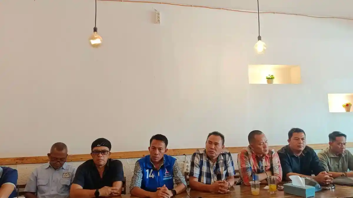 Baru Berjalan, Pilkada Lahat 2024 Sudah Kisruh Soal Jadwal Kampanye, Tiga Paslon Dikumpulkan KPU