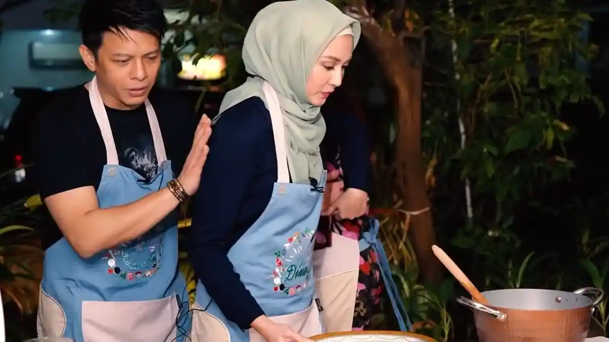 Posisi Ariel NOAH Saat Beri Perlakuan Pada Dina Lorenza Terekam, Status Duda Janda Disentil