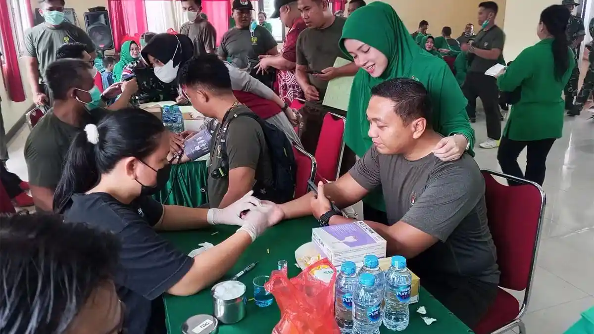 Semarak HUT ke-81 TNI di Sanggau, 170 Peserta Ikut Donor Darah di Kodim ...