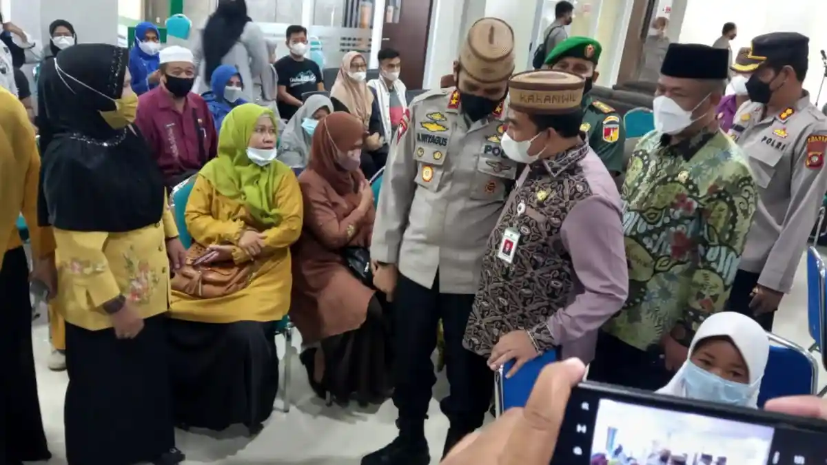 Sejuta Vaksin Booster di IAIN Gorontalo, Kapolres Suka: Umat Nyaman saat Lebaran
