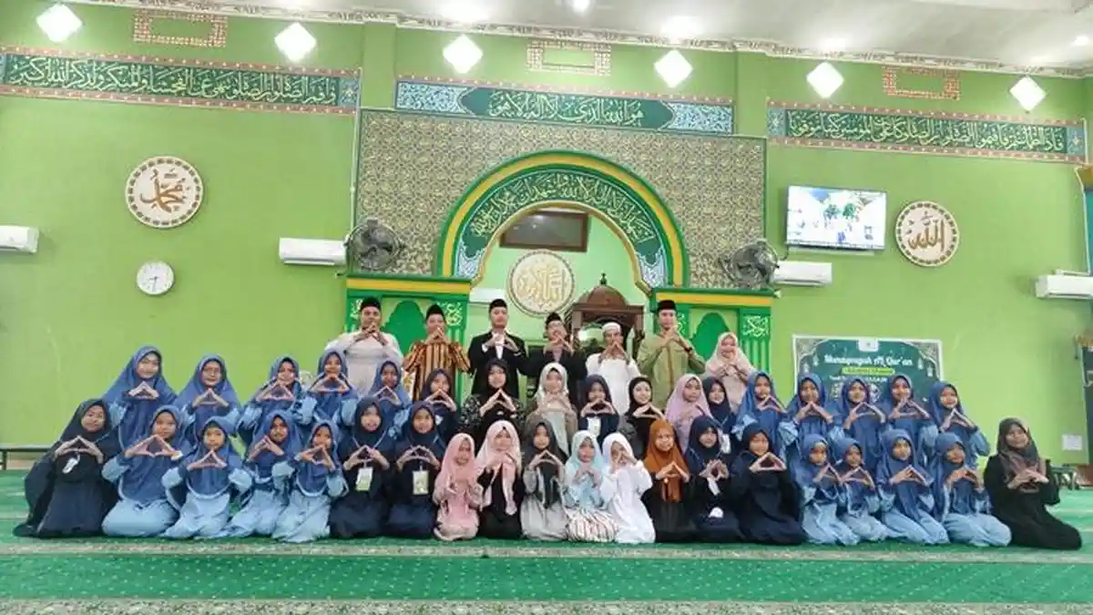 74 Peserta Ikuti Munaqosyah Al-Quran Akbar dengan Metode Ummi di Palembang