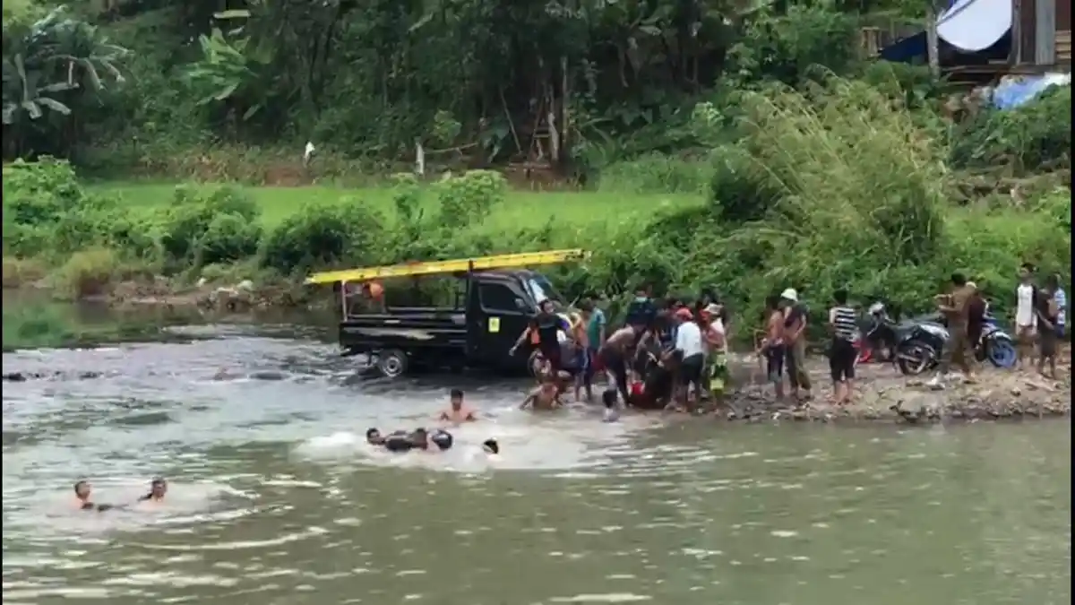 Berusaha Selamatkan Anaknya, Begini Kronologi Ayah dan Saudaranya Tewas Terseret Arus di Maros