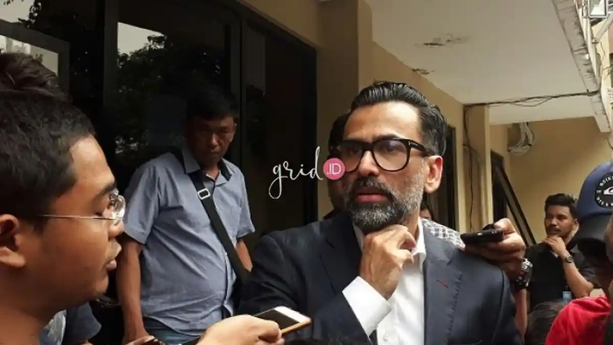 Putranya Ditangkap karena Narkoba,  Jeremy Thomas Tolak Jalani Tes Urine