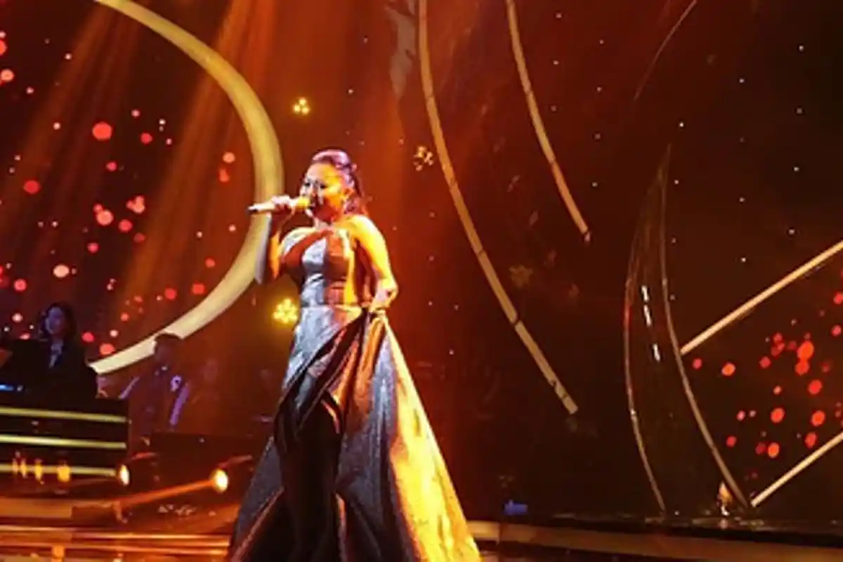 Daftar Hadiahnya 'Ngeri', Maria Simorangkir Juara Indonesian Idol Session 2018