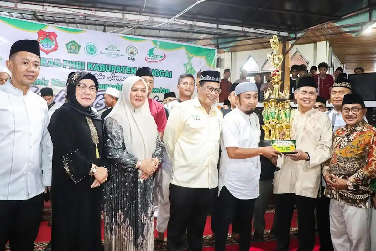 DPD KKIG dan Dinas PUPR Rebut Juara 1 Pawai Takbiran Idulfitri 2024 di Banggai