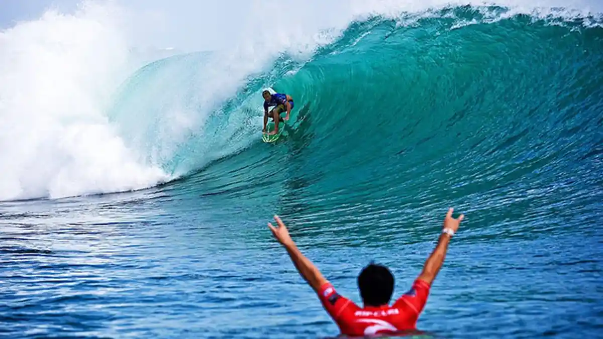 Kompetisi Surfing Rip Curl Cup 2018 Siap di Gelar di Pantai Padang Padang, Ini yang Harus Diwaspadai