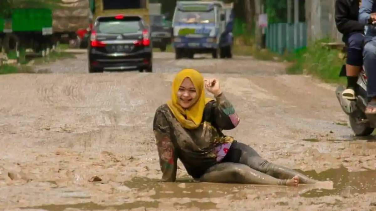 Jalan Rusak di Sumut Lebih Banyak dari Lampung, Malah Peringkat Dua Duitnya Dikorupsi