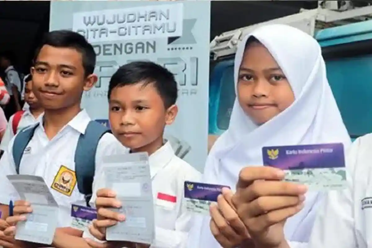 Bansos PIP Kemndikbud Diberikan Untuk Siswa SD Hingga SMA, Cek Kriteria Khusus Penerimanya!