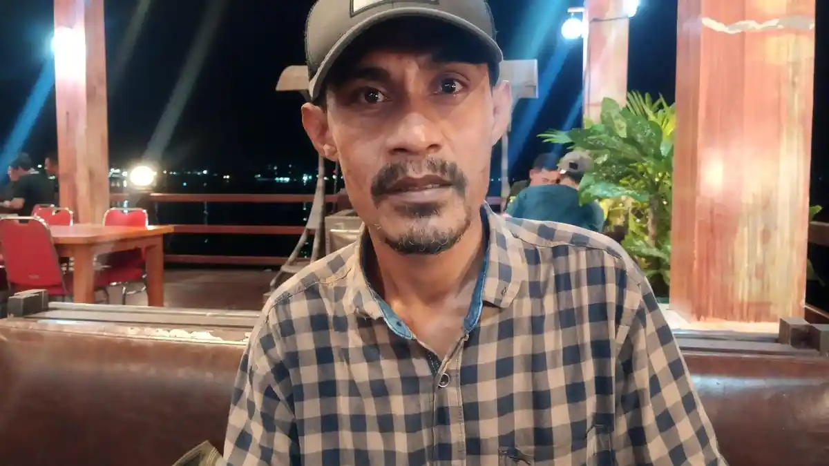 Sirudin Rumalutur Minta Dinas Pendidikan Fakfak Hati-hati Beri Beasiswa, Ini Alasannya