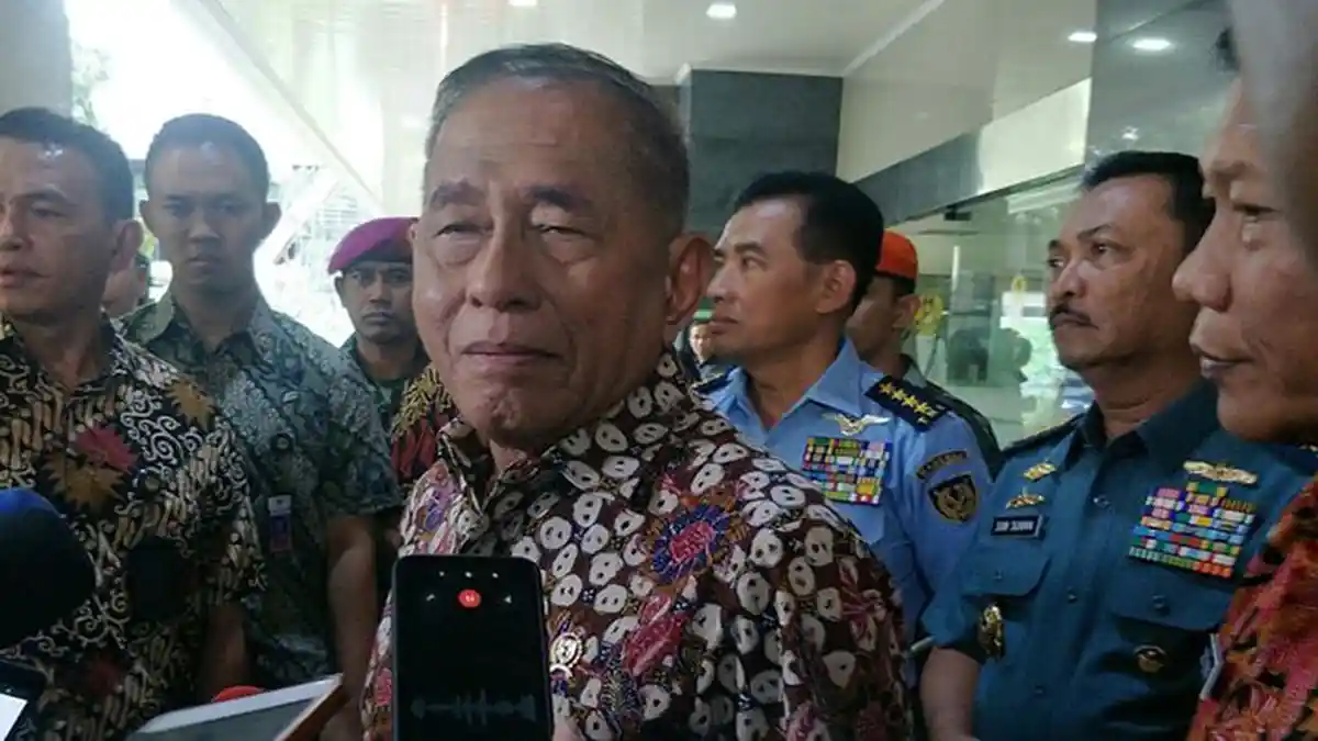 Selain Mantan Danjen Kopassus, Menhan Juga Komentari Pencopotan Kolonel Hendi Suhendi: Itu Risiko!