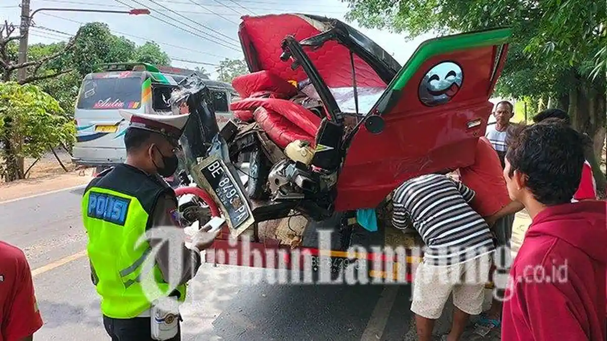 Kronologi Kecelakaan Beruntun di Jalinteng Lampung Tengah, Libatkan 3 Kendaraan
