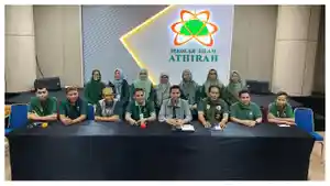 Konferensi-pers-Sekolah-Islam-Athirah-di-Mini-Theatre-Sekolah-Islam-Athirah-Jl-Kajaolalido.jpg