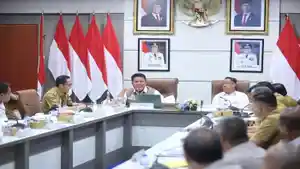 Herman-Deru-Bentuk-Satgas-Khusus-dan-Perintahkan-Perbaikan-21-Box-Culvert-Terdampak-LRT.jpg