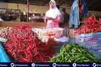 breaking-news-harga-cabe-merah-hari-ini-di-pekanbaru-rp-100-ribu-per-kilogram.jpg
