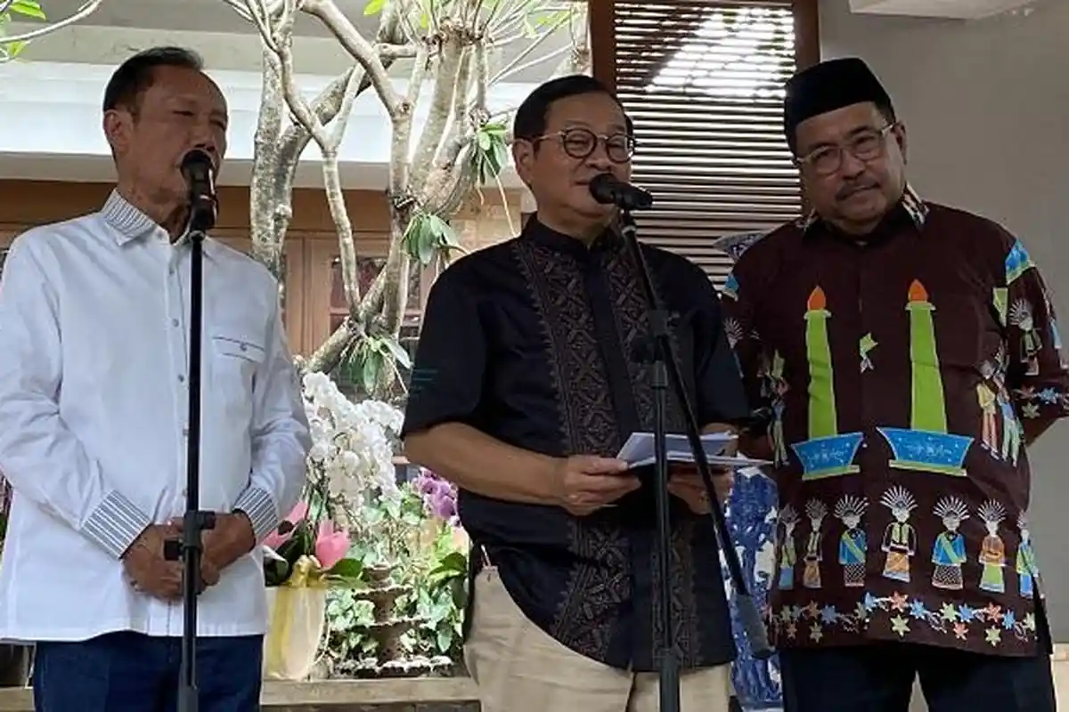 Usai Kunjungi Bang Yos di Bekasi, Pramono Anung Umumkan Cak Lontong Jadi Ketua Tim Pemenangan