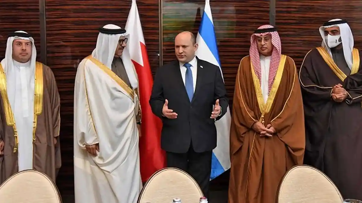 Mengapa Semakin Banyak Negara Arab Jatuh Dalam Pelukan Israel? Ini Analisis Pakar!