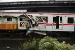 PT-KAI-Rencanakan-Tugu-Peringatan-di-Lokasi-Tragedi-Stasiun-Bekasi-Timur-Tuai-Respons-Negatif.jpg