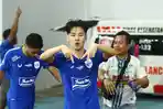 Taisei-Marukawa-melakukan-selebrasi-dengan-membentuk-simbol-M-yang-artinya-Marukawa.jpg
