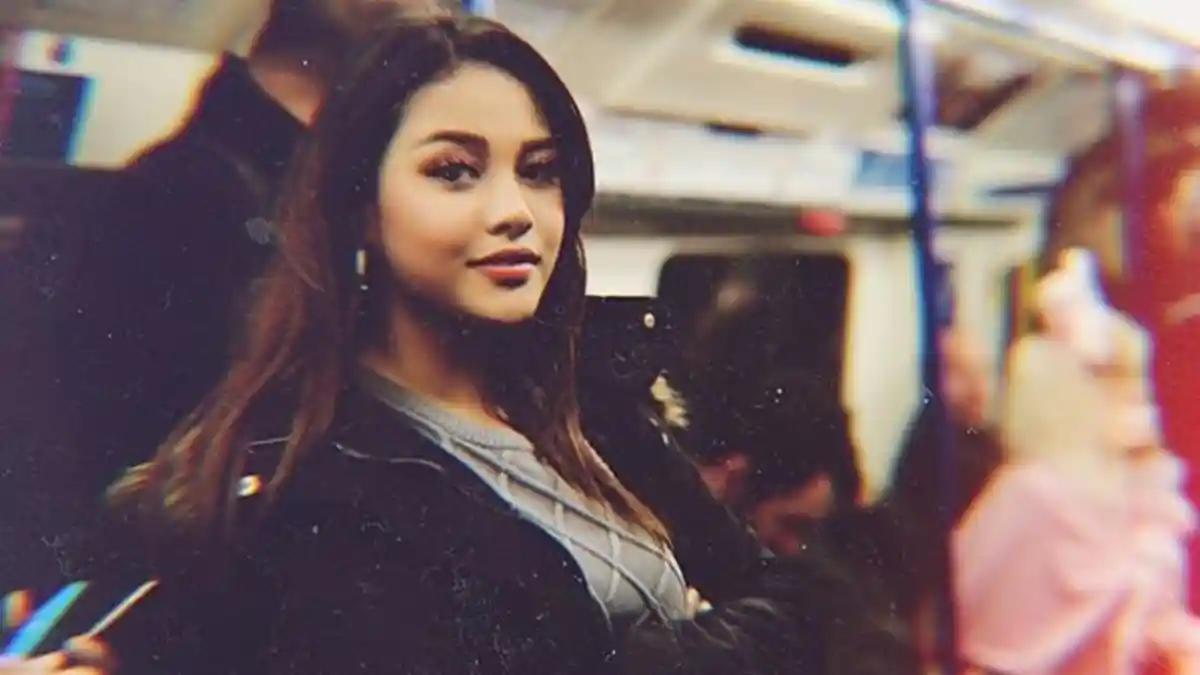 Biasa Tampil Dengan Make Up, Wajah Polos Aurel Hermansyah di Video Ini Ramai Dipuji