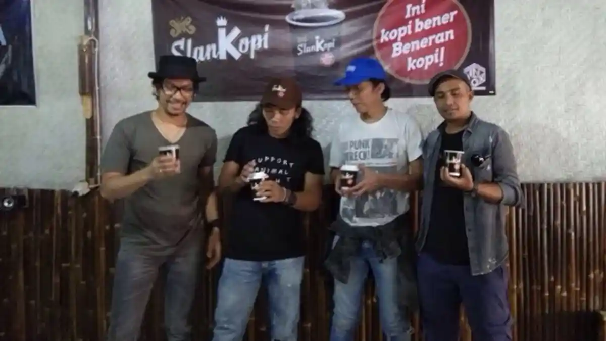 Slank Berharap Petani Kopi Indonesia Bisa Hasilkan Kopi Berkualitas Dunia