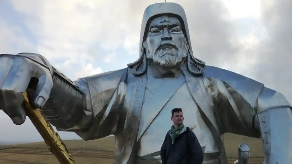 Mengenal Genghis Khan - Sosok Panglima Perang, Pecinta, Sekaligus Petarung Sejati