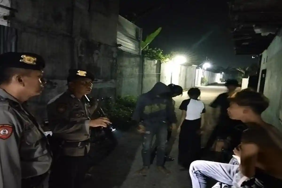 Ngamar Bareng di Kos, 4 Remaja Putra dan 3 Putri di Pontianak Selatan Diamankan Polisi