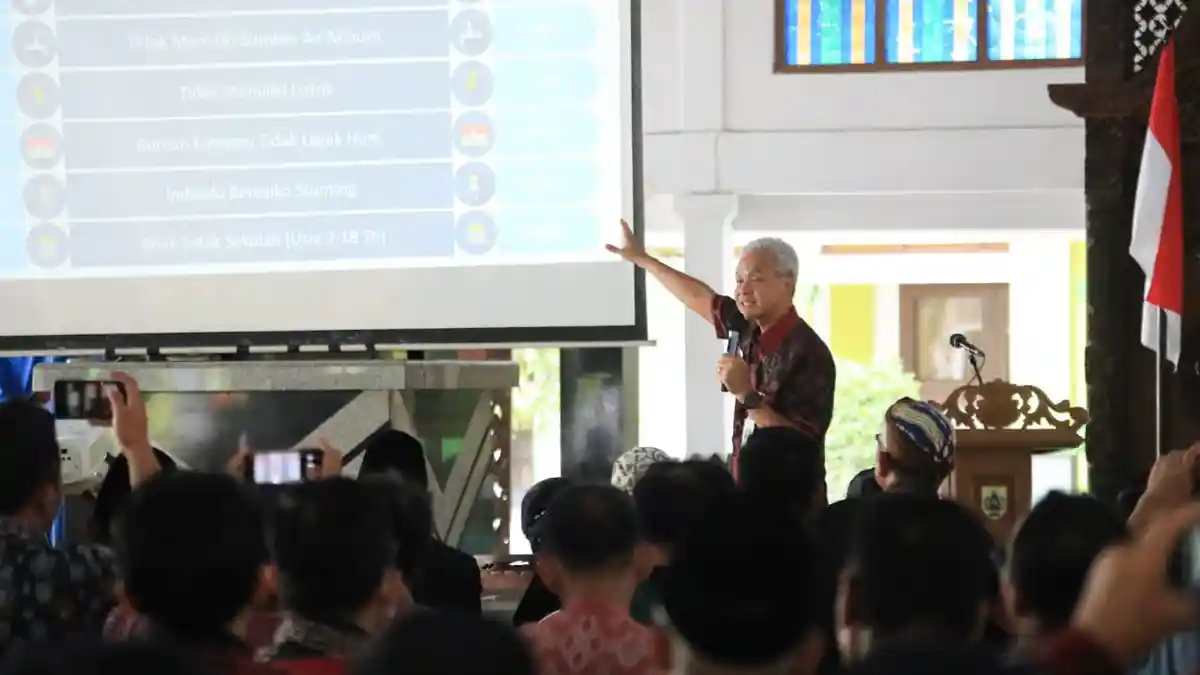 Ganjar Gandeng Perusahaan dan Buka 800 Lowongan, Diproyeksikan Ikut Tekan Kemiskinan di Jateng