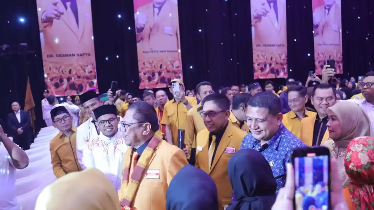 Ketum Hanura Sebut Munafri Layak Pimpin Sulsel