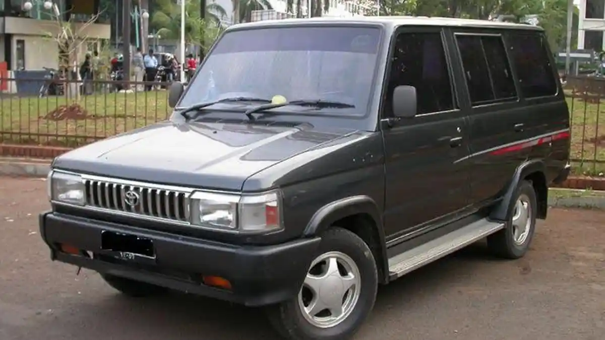 Pilihan Mobil Bekas Toyota Kijang dengan Budget Under Rp60 Juta