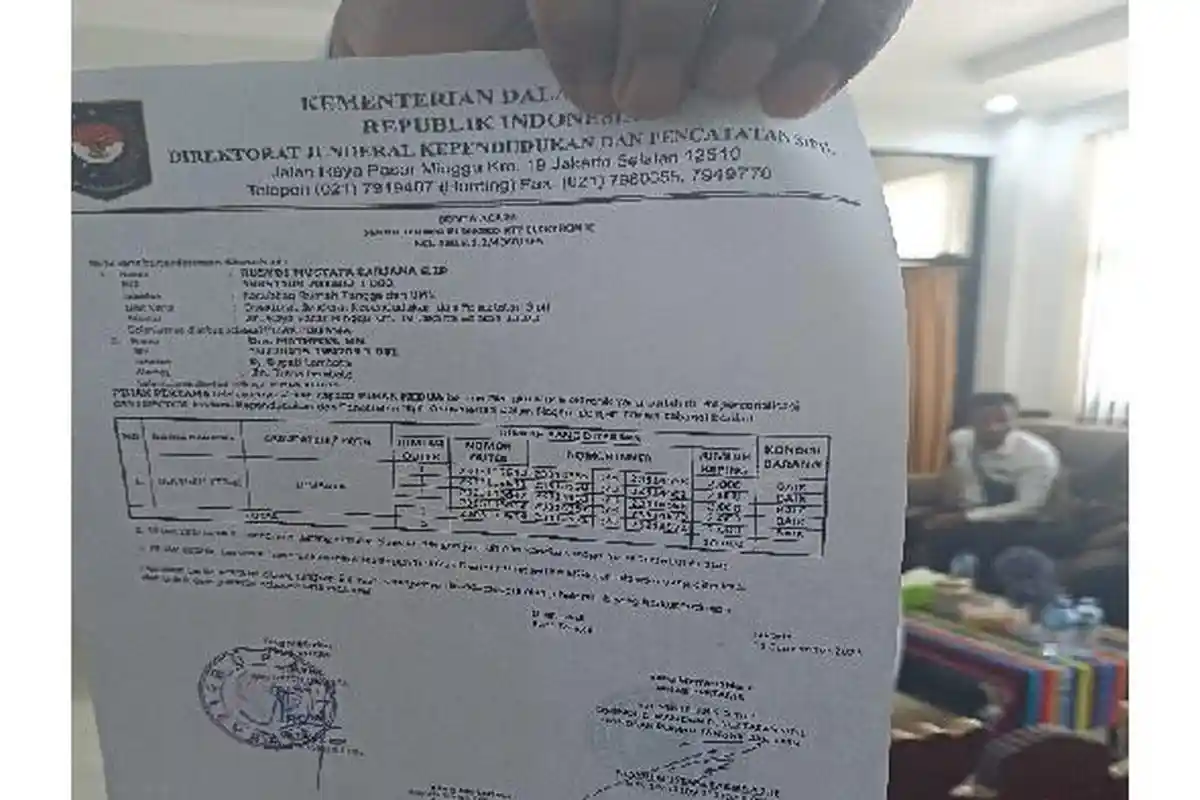 Matheos Tan Perintahkan Dukcapil Stop Keluarkan Izin Domisili Bagi yang Tidak ber-KTP Lembata