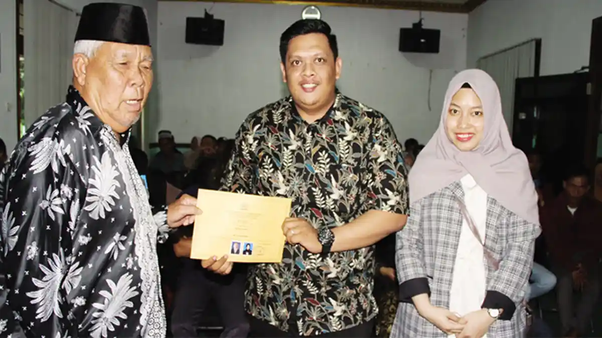 Kepulangan Jemaah Haji Babel Ditunggu Keluarga - kepulangan-jemaah-haji-babel-ditunggu-keluarga1.jpg