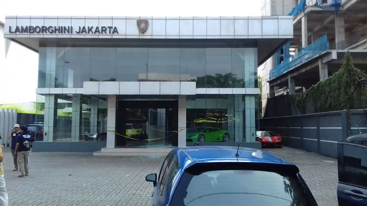 Polisi Lakukan Olah TKP, Pelaku Dalam Pengejaran
