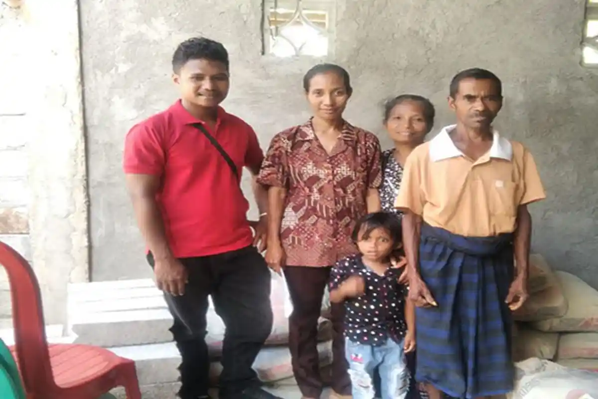 Halilintar Bantu Pembangunan Rumah Ibadah di Sikka