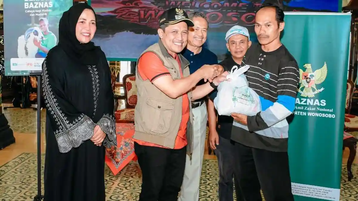 Terima Kasih Baznas, Petugas Kebersihan Pemkab Wonosobo Dapat Paket Daging Kurban dan Beras