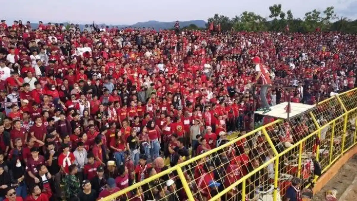 Seremoni Penyerahan Trofi ke PSM Diperkirakan Hingga Dini Hari, Suporter Diminta Langsung Pulang