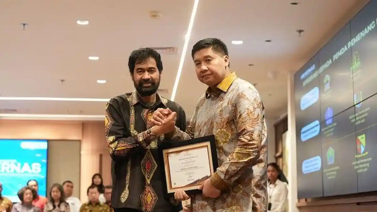 Gubernur Aceh Terima Penghargaan dari Kementerian Perumahan