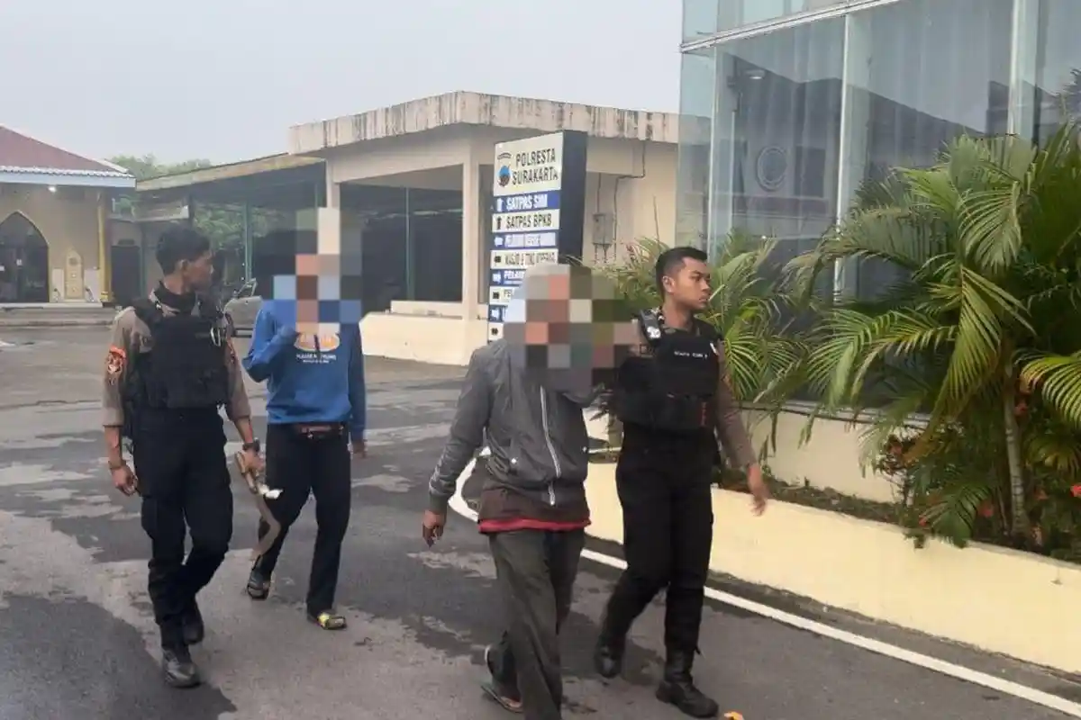 Tim Sparta Polresta Solo Amankan Dua Orang Bawa Celurit