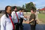 Lima-personel-Sat-Reskrim-Polres-Belitung-Timur-saat-menerima-piagam-penghargaan.jpg