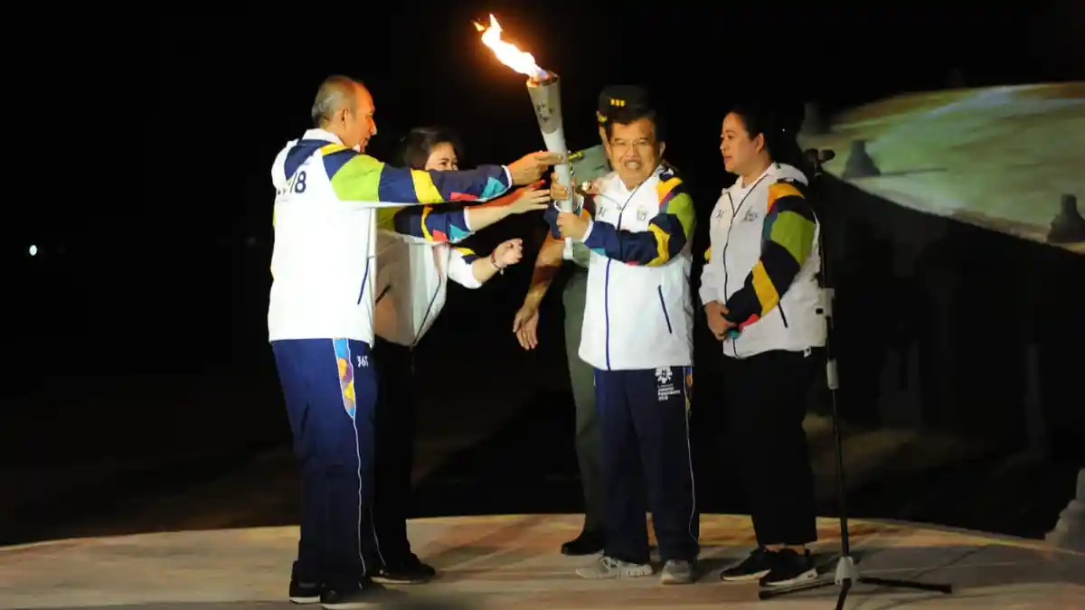 Api Abadi Mrapen - 7 Putri Indonesia Hadir saat Pengambilan Api Asian Games 2018