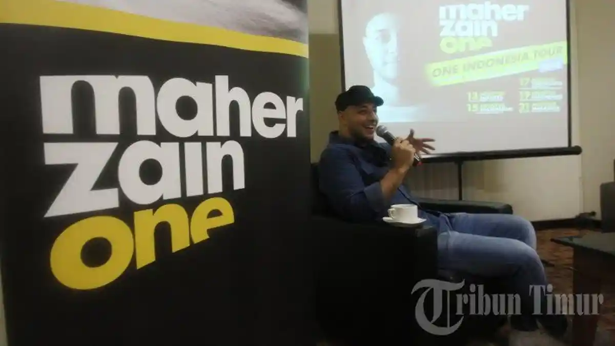 Ini Pesan Maher Zain untuk Musisi Religi Makassar - memberikan-keterangan_20160821_000855.jpg