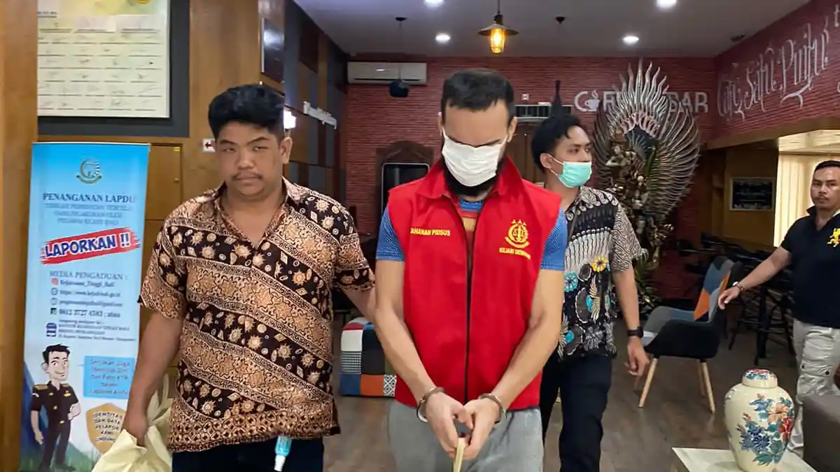 Kasus WNA Ukraina Pemilik KTP WNI Dilimpahkan ke Kejari Denpasar