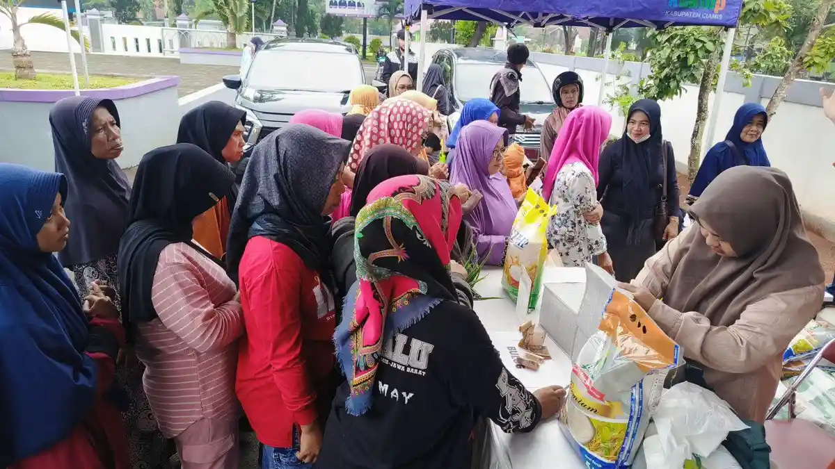 Gerakan Pangan Murah di Cijeungjing Diserbu Warga, Harga Lebih Terjangkau