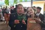 Kisah Cinta Pasangan Lansia di Tuban Berawal dari Facebook, Kini Resmi Menikah di Nikah Massal