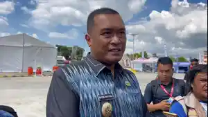 Bupati-Toba-Effendi-Napitupulu-sedang-berada-di-areal.jpg