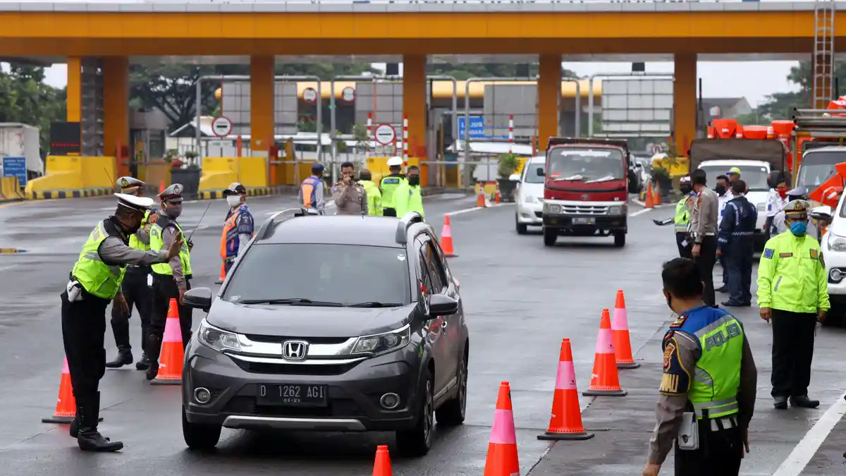 Dilarang Mudik, Polisi Jaga 58 Titik Perbatasan di Seluruh Indonesia
