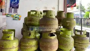Gas-LPG-3-Kilogram-di-Salah-Satu-Warung-Kecamatan-Malalayang-Kota-Manado.jpg