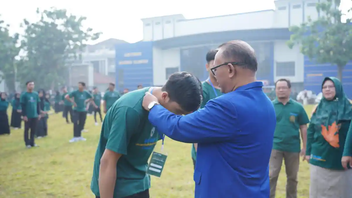 UMP Lepas 1.525 Mahasiswa KKN di Dalam dan Luar Negeri, Mahasiswa Siap Mengabdi