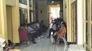 Guru-Honorer-di-DPRD-Ende.jpg