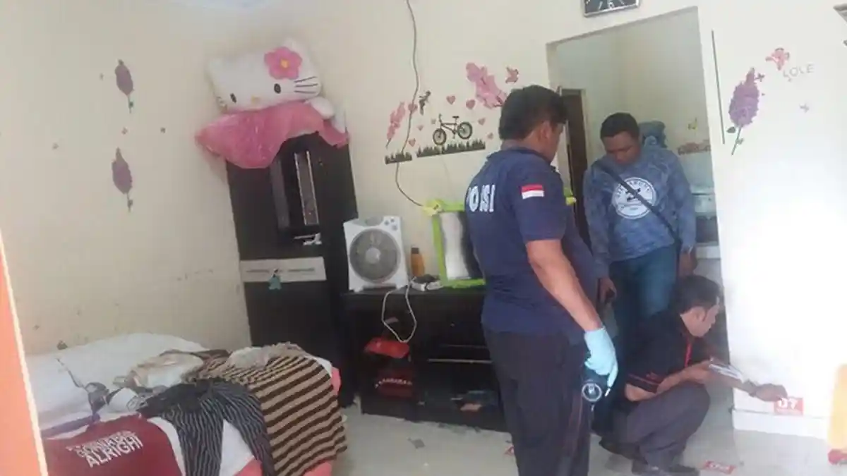 Ayu Mendengar Suara Gaduh Sebelum Yuniati Ditemukan Tewas di Kamar Kosnya
